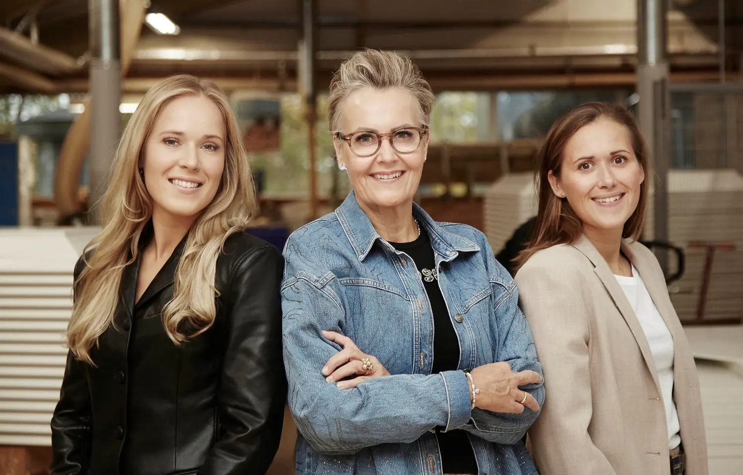 Hanne Elsner og hendes to døtre Caroline og Anna Sofie
